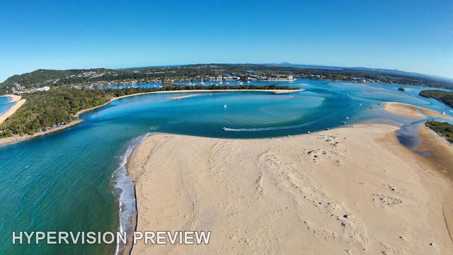 Broad Sandbank at the Noosa River Mouth